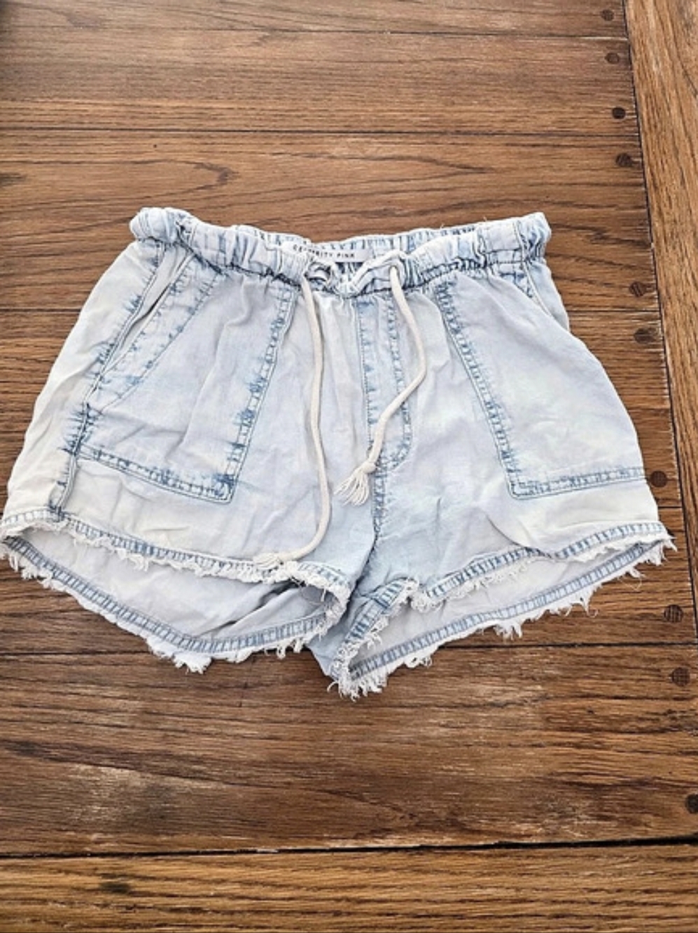 Celebrity Pink Frayed Denim Shorts in Blue Size Small